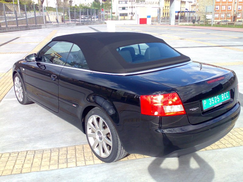 Audi A4 Cabrio 2.5 TDI S-Line